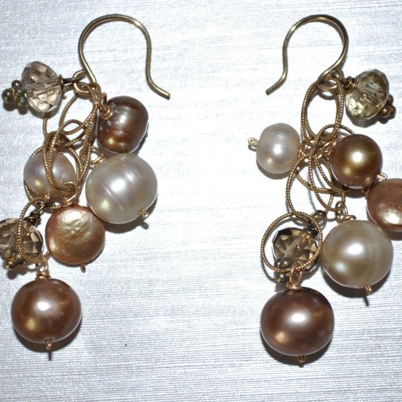 Freshwater cultured pearls necklace & earrings set - Picture 2 of 3